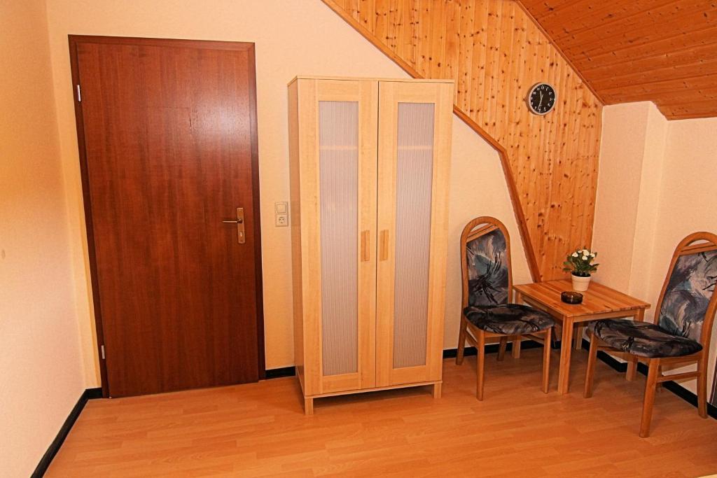 Hotel Zur Dorfschaenke Klotten Cameră foto