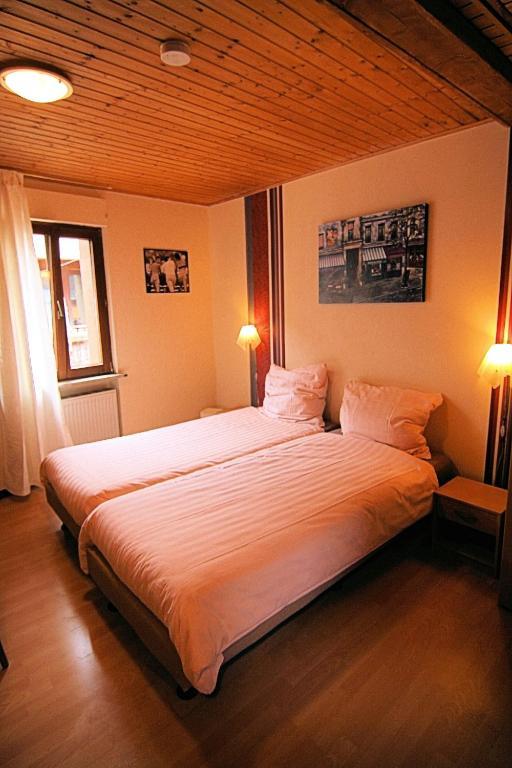 Hotel Zur Dorfschaenke Klotten Cameră foto