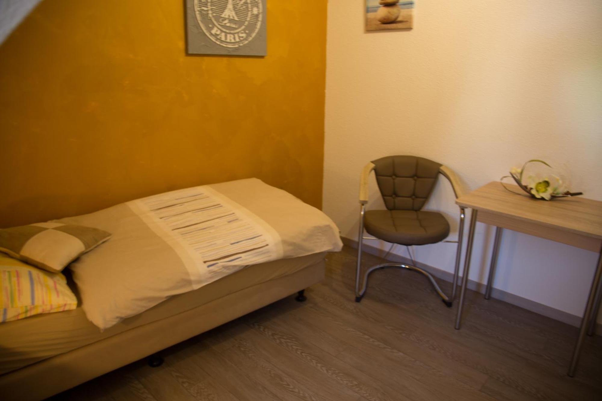 Hotel Zur Dorfschaenke Klotten Cameră foto